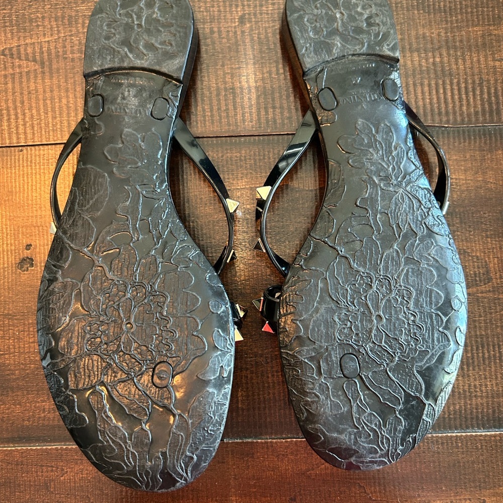 Valentino Glossy Black Studded Flip Flops - Picture 3 of 6